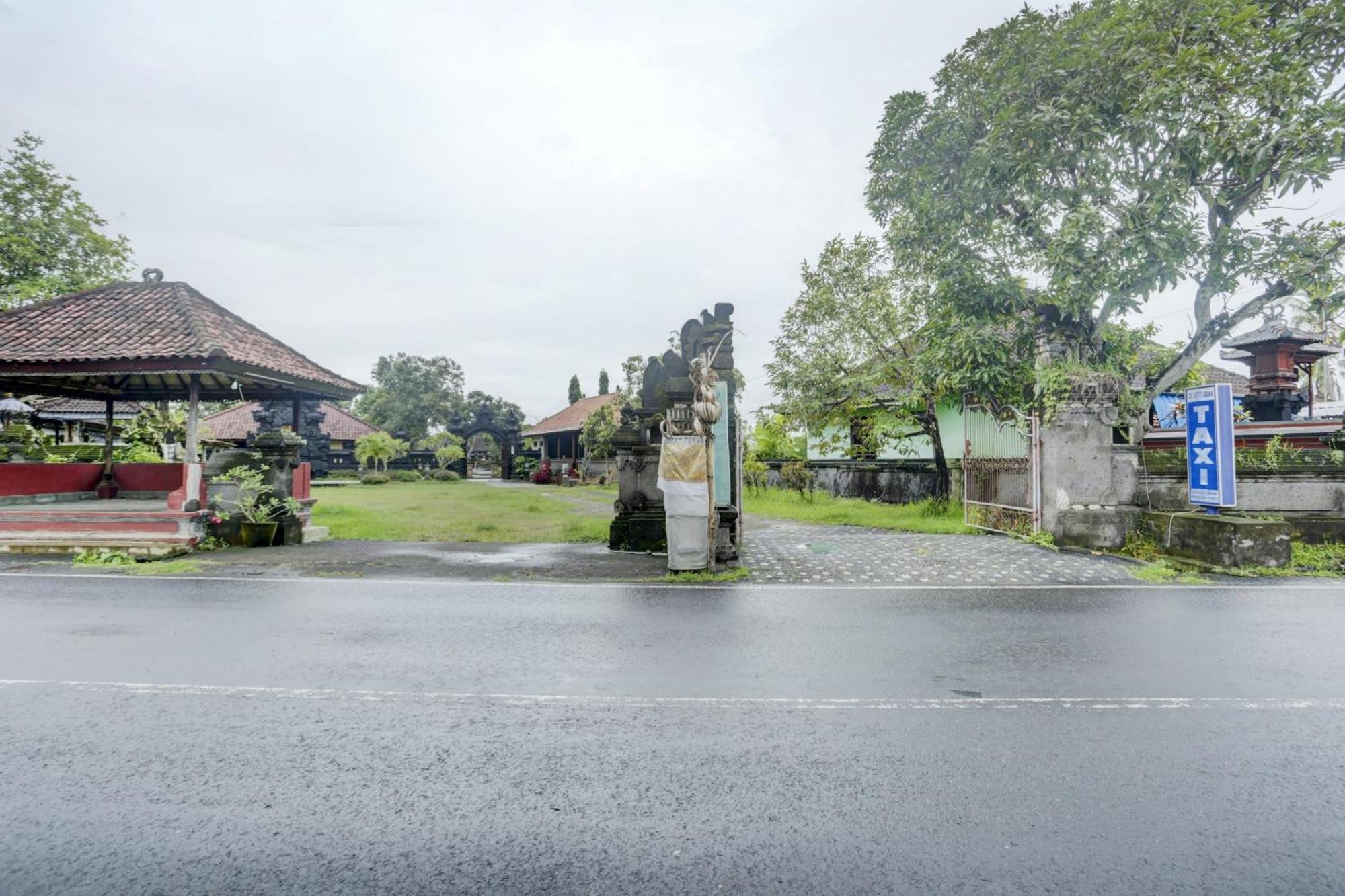 Oyo 1762 Hotel Astiti Graha Tanah Lot Eksteriør bilde